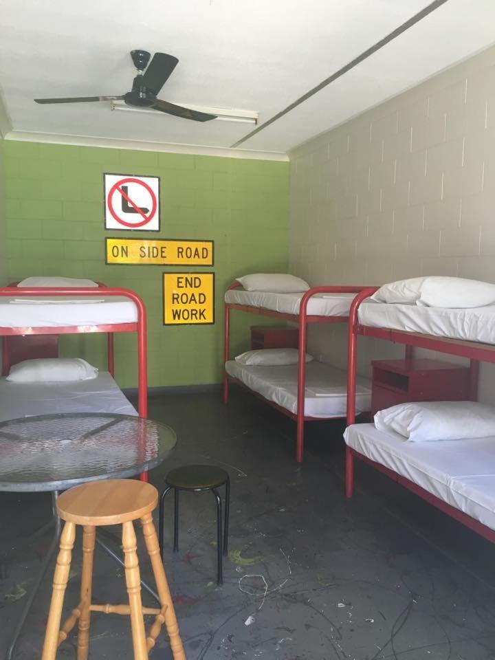 Hostel Adventurers Backpackers Townsville Zewnętrze zdjęcie